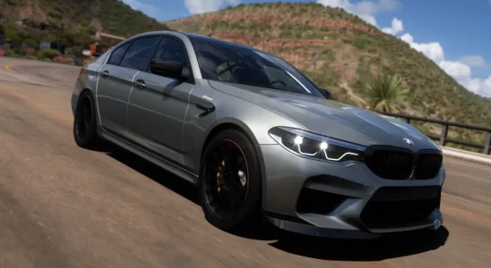 La prise de contrôle européenne de Forza Horizon 5 présente… des dinosaures