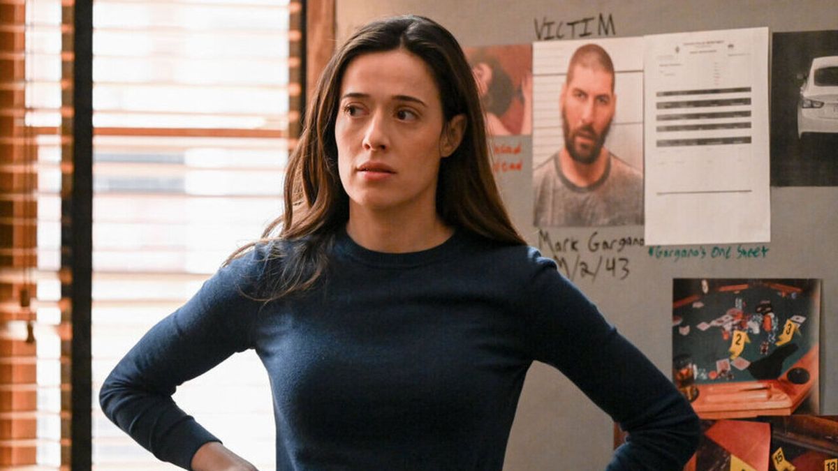 Après le SVU-Worthy Twist de Chicago PD, Marina Squerciati aborde l'approche de la série concernant le « Code du silence »
