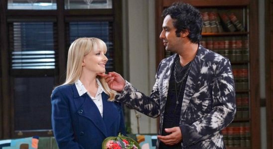 Melissa Rauch and Kunal Nayyar on NBC