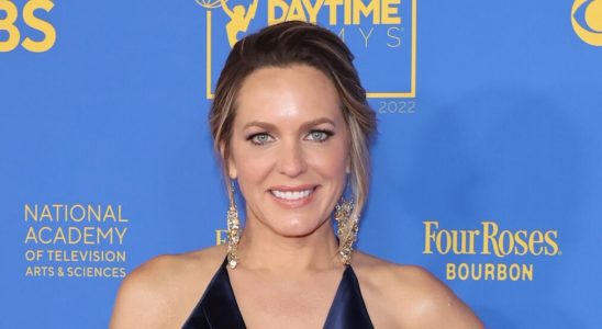 Arianne Zucker at the Daytime Emmys