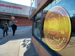 Panneau montrant Bitcoin