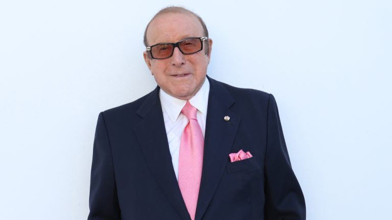 Clive Davis 2022