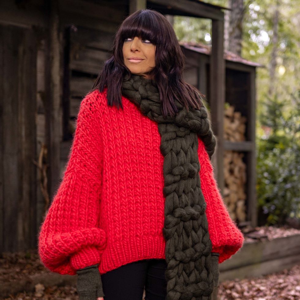 Les tenues des Traîtres de Claudia Winkleman