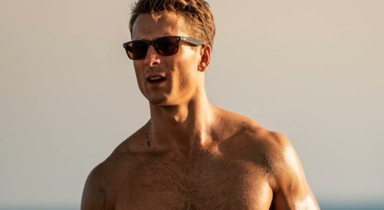 Glen Powell in Top Gun: Maverick