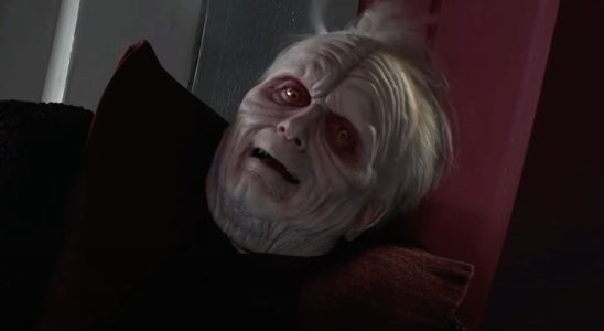 Ian McDiarmid as Sheev Palpatine in Star Wars: Episode III - Revenge of the Sith