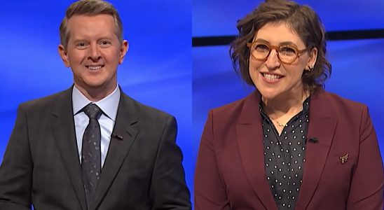 Ken Jennings and Mayim Bialik