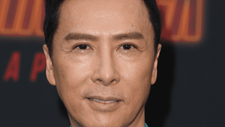 Kung Fu Remake mettra en vedette Donnie Yen dans le rôle de David Carradine avec le directeur de Bullet Train à la barre
