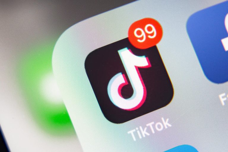 L’UE ouvre une vaste enquête sur TikTok