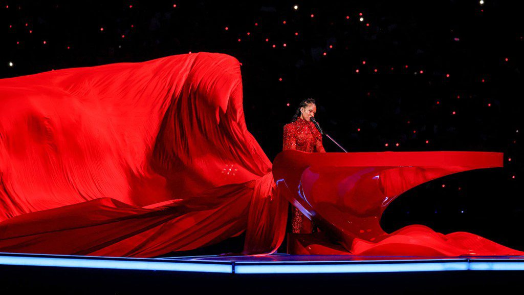 La performance d'Alicia Keys au Super Bowl corrigée dans l'enregistrement YouTube
