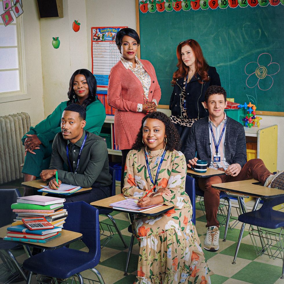 Tyler James Williams dans le rôle de Gregory, Janelle James dans le rôle d'Ava, Quinta Brunson dans le rôle de Janine, Sheryl Lee Ralph dans le rôle de Barbara, Chris Perfetti dans le rôle de Jacob et Lisa Ann Walter dans le rôle de Melissa dans Abbott Elementary.