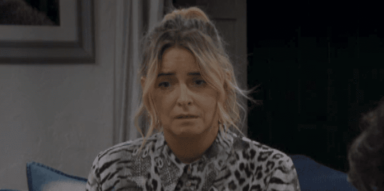 La star d'Emmerdale, Emma Atkins, révèle des scènes de Charity et Liam dans une histoire émouvante
