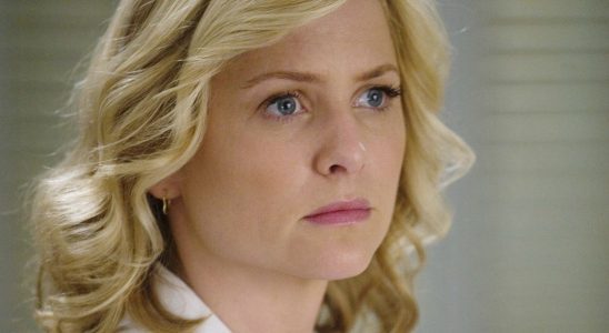 La star de Grey's Anatomy, Jessica Capshaw, confirme la date de diffusion du retour d'Arizona