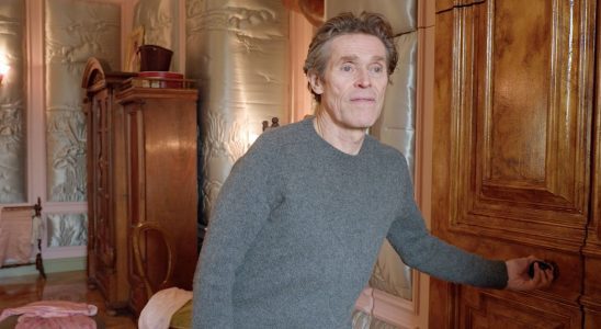 La visite vidéo de Willem DaFoe de sa maison Poor Things regorge de détails fous