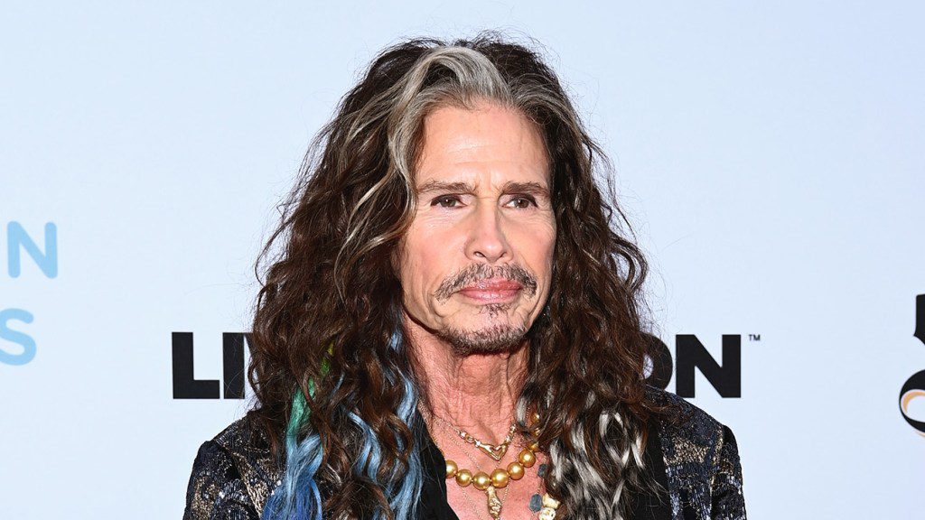 L'affaire d'agression sexuelle contre Steven Tyler est rejetée
