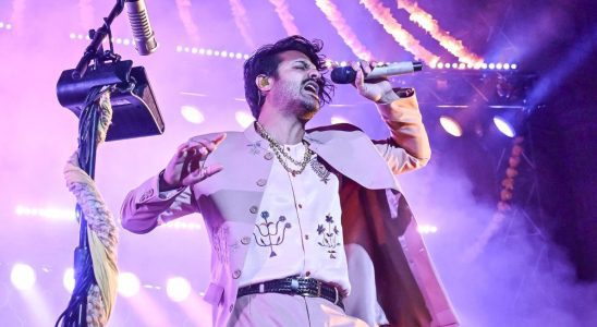 BERKELEY, CALIFORNIA - AUGUST 17: Sameer Gadhia of Young The Giants performs at The Greek Theatre on August 17, 2023 in Berkeley, California. (Photo by Steve Jennings/WireImage)