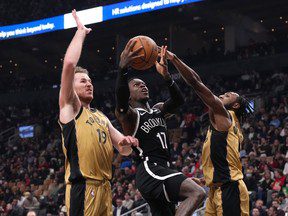 Les Raptors profitent de l’équipe des Nets en désarroi