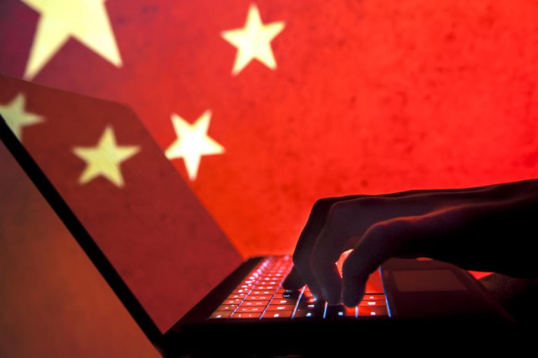 Les responsables américains pensent que les pirates informatiques chinois se cachent dans les infrastructures critiques