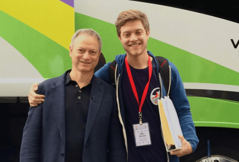 Mac Sinise, fils de la star de « CSI NY », Gary Sinise, mort à 33 ans — Chordoma – TVLine