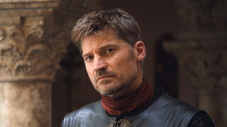  "Nikolaj Coster-Waldau prend conscience de la prémisse" absurde "de Game Of Thrones".  Cela n'aurait jamais dû fonctionner, mais cela a fonctionné
