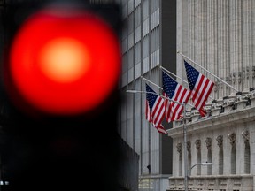 Une vue extérieure de la Bourse de New York.