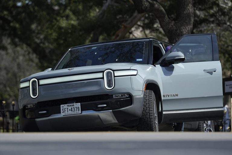 Rivian licencie 10 pour cent de ses salariés