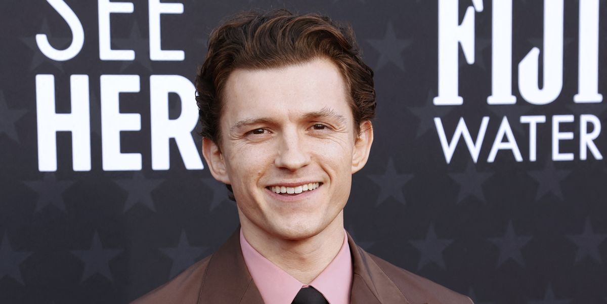 Tom Holland fait son grand retour au théâtre dans Roméo et Juliette
