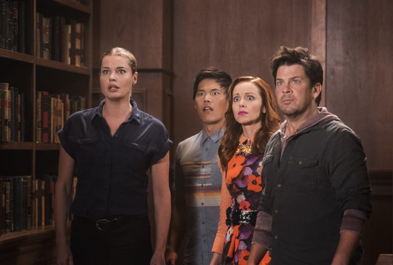 The Librarians : Christian Kane reprendra son rôle dans la série The Next Chapter sur la CW
