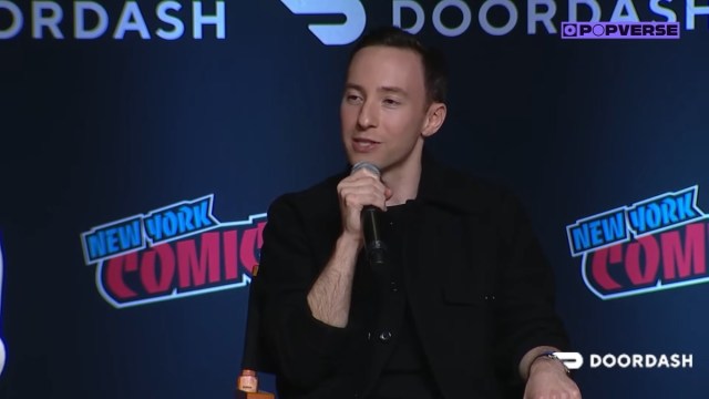 "Remake de Final Fantasy VII" et "Personnage 5" la star Max Mittelman dans un panel Comic-Con pour Final Fantasy VII Rebirth