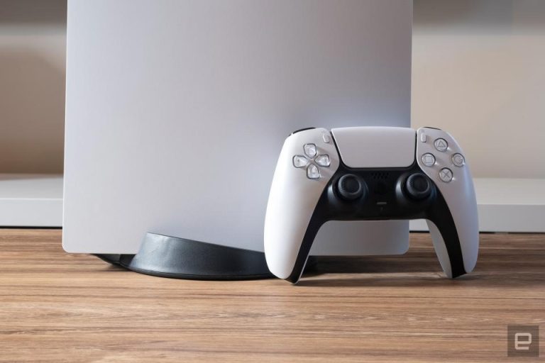 La mise à jour du système PS5 qui améliore le son de votre manette est déployée aujourd’hui