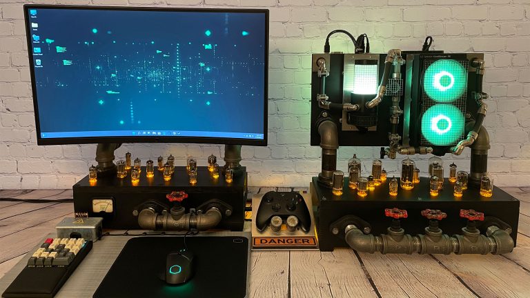 Découvrez ce PC de jeu steampunk avec cadrans et passepoil en fer
