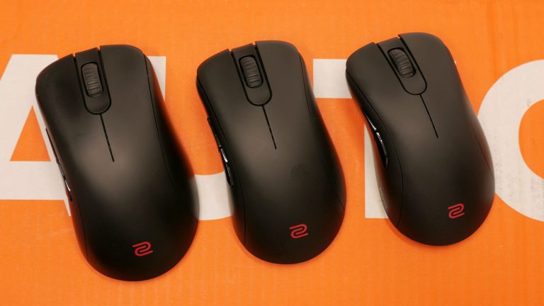 Test BenQ Zowie EC1-CW – une souris de jeu ergonomique en trois tailles
