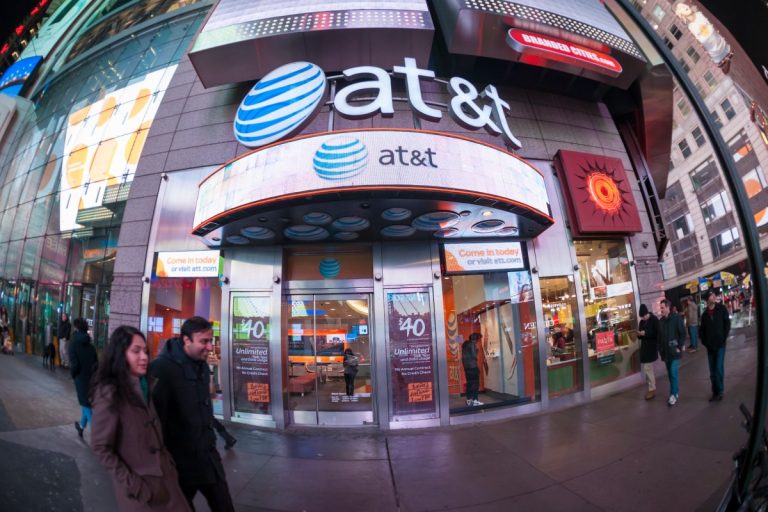 AT&T réinitialise les codes d’accès des comptes après la fuite de millions de dossiers clients en ligne