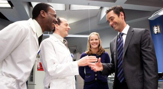 Malcolm Barrett as Lem, Jonathan Slavin as Phil, Andrea Anders as Linda, and Jay Harrington as Ted in