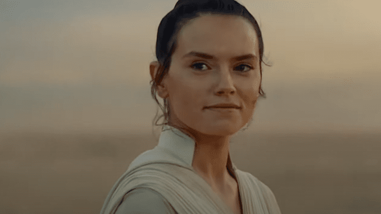 Daisy Ridley répond aux rumeurs sur son retour dans Star Wars en tant que Rey, et maintenant je suis confuse
