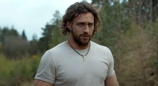 Découvrez les impressionnantes compétences en matière d'armes à feu de l'acteur de James Bond, Aaron Taylor-Johnson