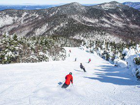 Du plaisir, de la neige et une expérience globale vous attendent à Jay Peak, Vermont