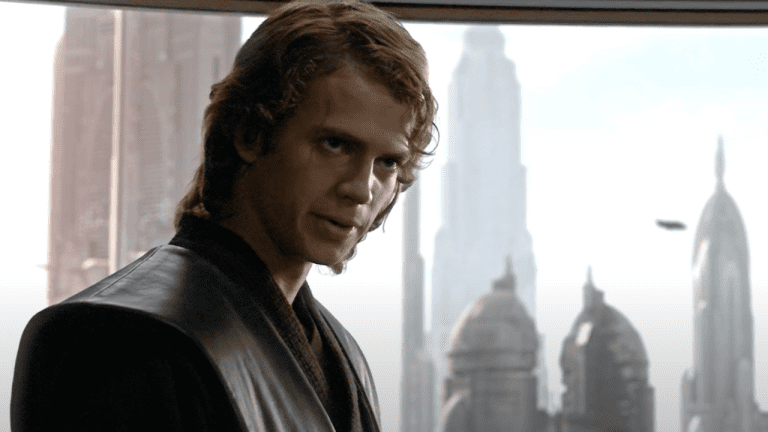 Hayden Christensen réfléchit à la scène choquante de Star Wars où il tue un groupe d'enfants
