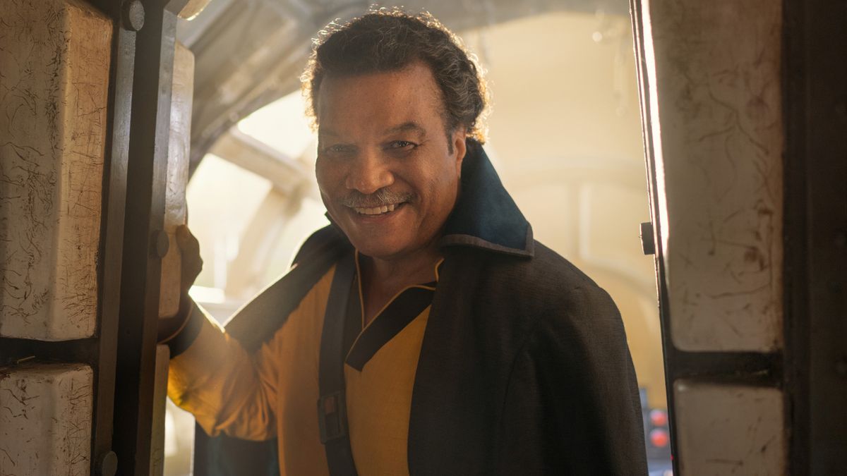 Billy Dee Williams standing in the doorway of the Millenium Falcon in Star Wars: The Rise of Skywalker.