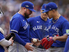 John Schneider pense que les conversations « inconfortables » hors saison rendront les Blue Jays meilleurs