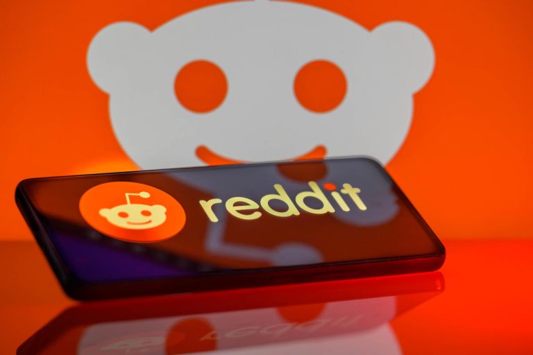 La FTC enquête sur les accords de licence d’IA de Reddit