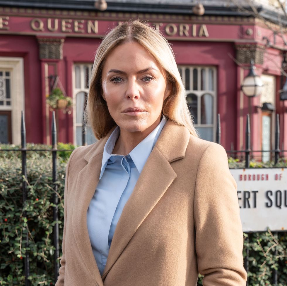 Patsy Kensit comme Emma, ​​Eastenders