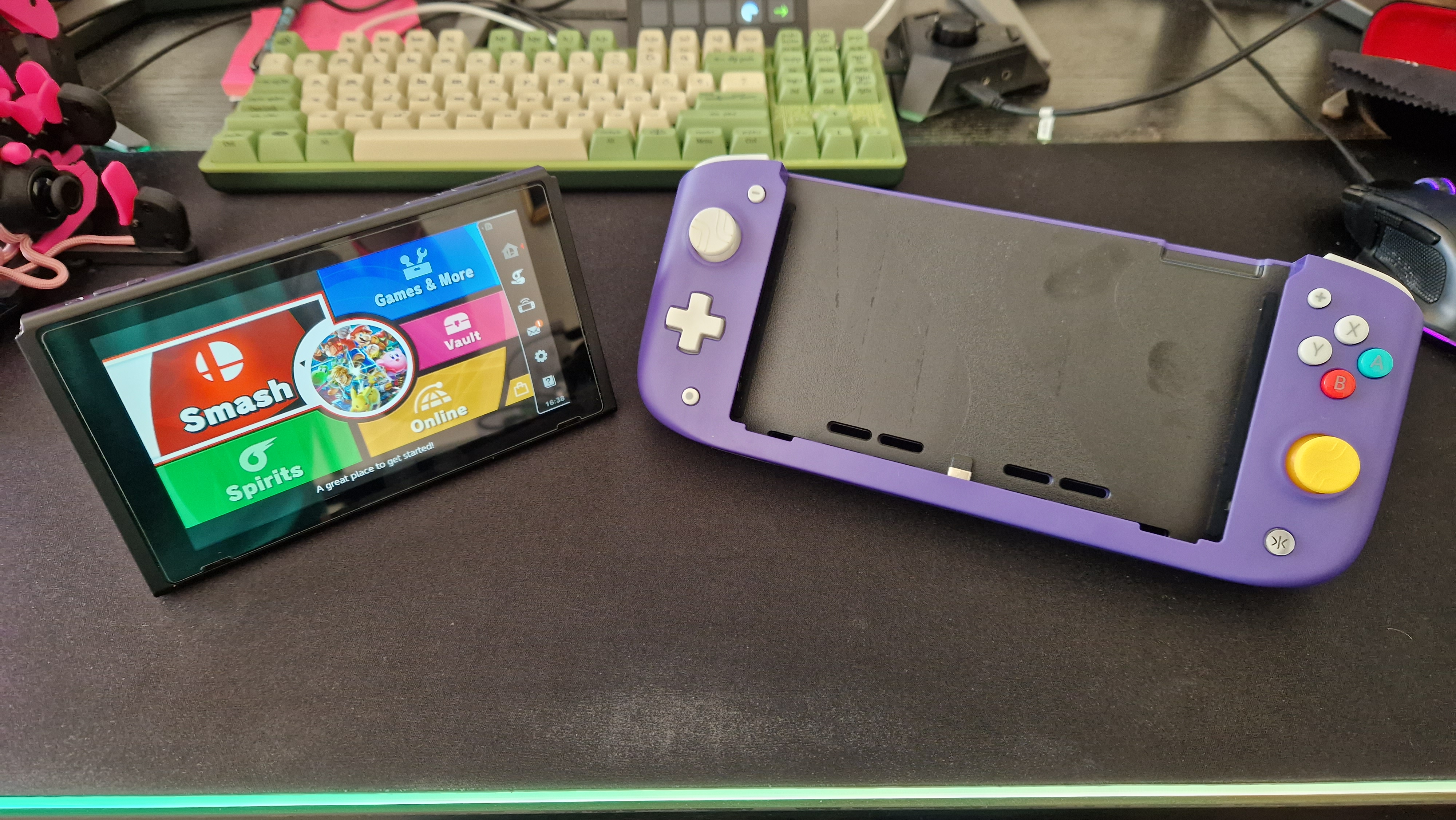 Nitro Deck avec le Switch déconnecté, assis à côté