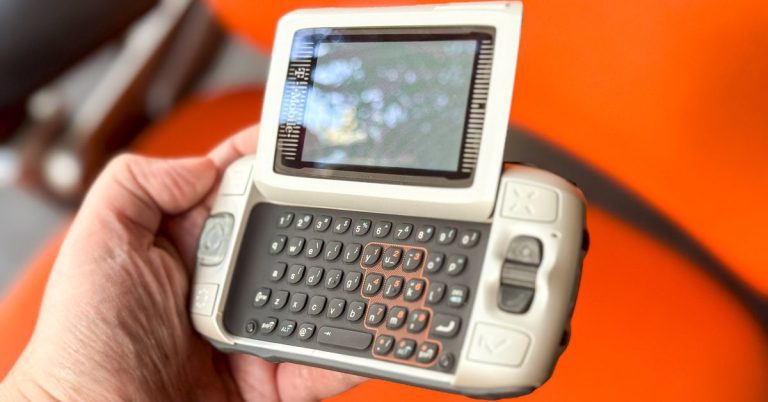 Le bouton Jump du T-Mobile Sidekick a facilité le multitâche mobile