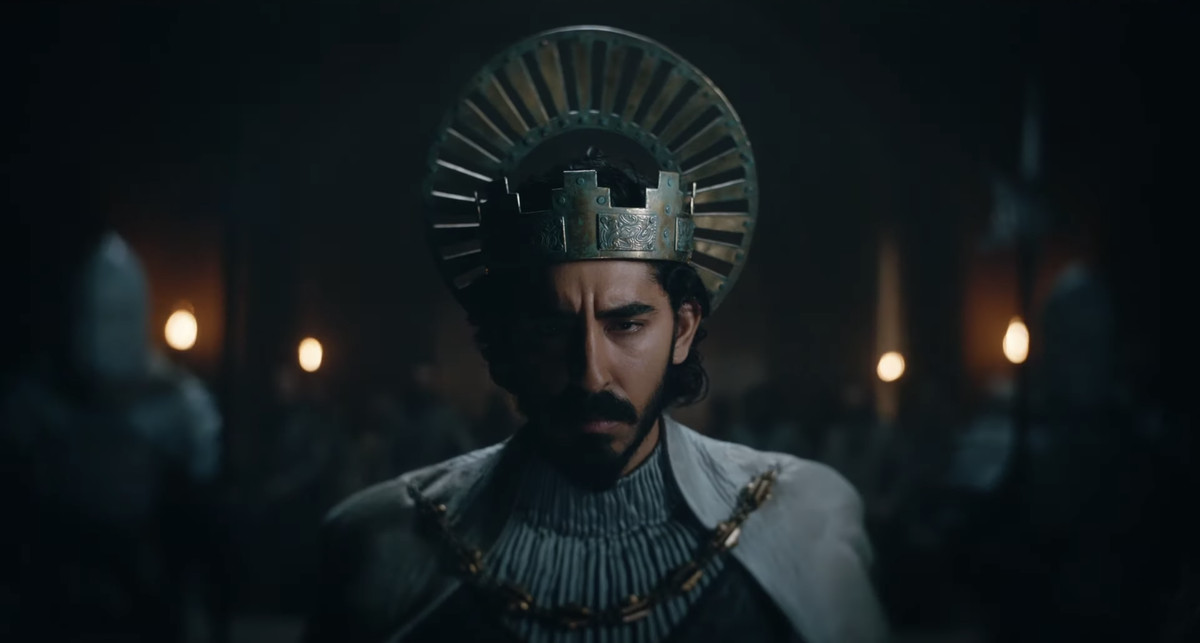 Dev Patel dans le rôle de Gauvain dans Le Chevalier Vert.