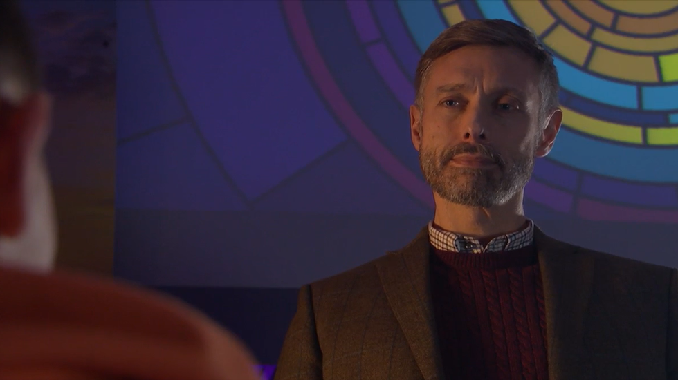 Alan Turkington dans le rôle de Declan Hawthorne dans Hollyoaks