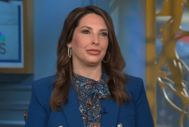 Ronna McDaniel licenciée par NBC News après la réaction publique des vétérans de MSNBC