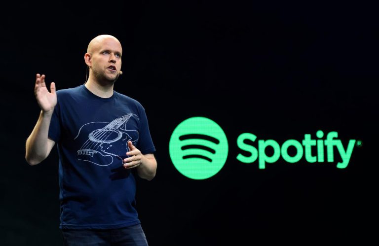 Spotify est en colère contre le gouvernement français et s’en prend aux utilisateurs