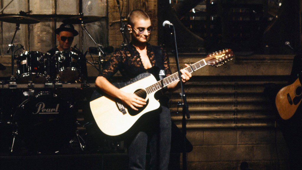 Succession de Sinéad O'Connor à Trump : « Arrêtez d'utiliser sa musique immédiatement »
