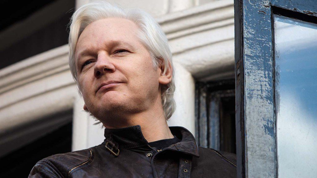 Tribunal britannique : Julian Assange ne peut pas être extradé pour espionnage tant que les États-Unis n'écartent pas la peine de mort
