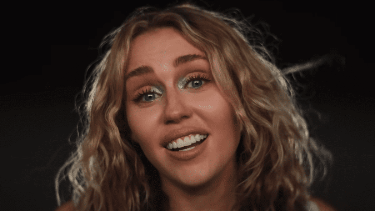 Miley Cyrus in Used To Be Young music video